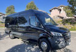 6-Hour Party Bus Deal